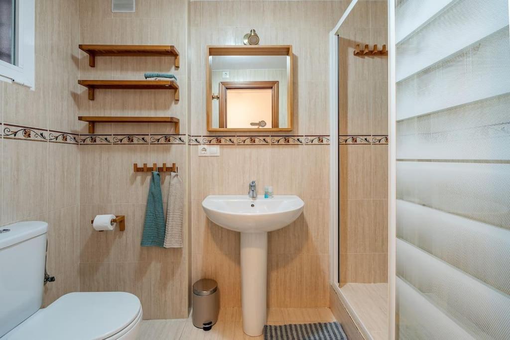 Bonito Apartamento En Monachil Pueblo Luaran gambar