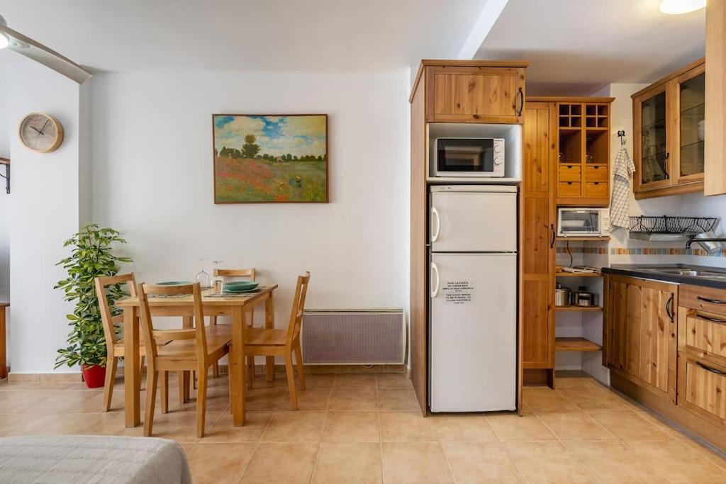 Bonito Apartamento En Monachil Pueblo Luaran gambar