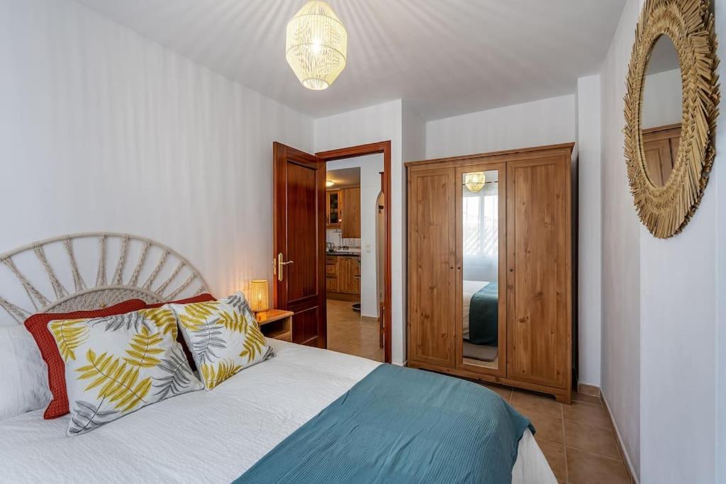 Bonito Apartamento En Monachil Pueblo Luaran gambar