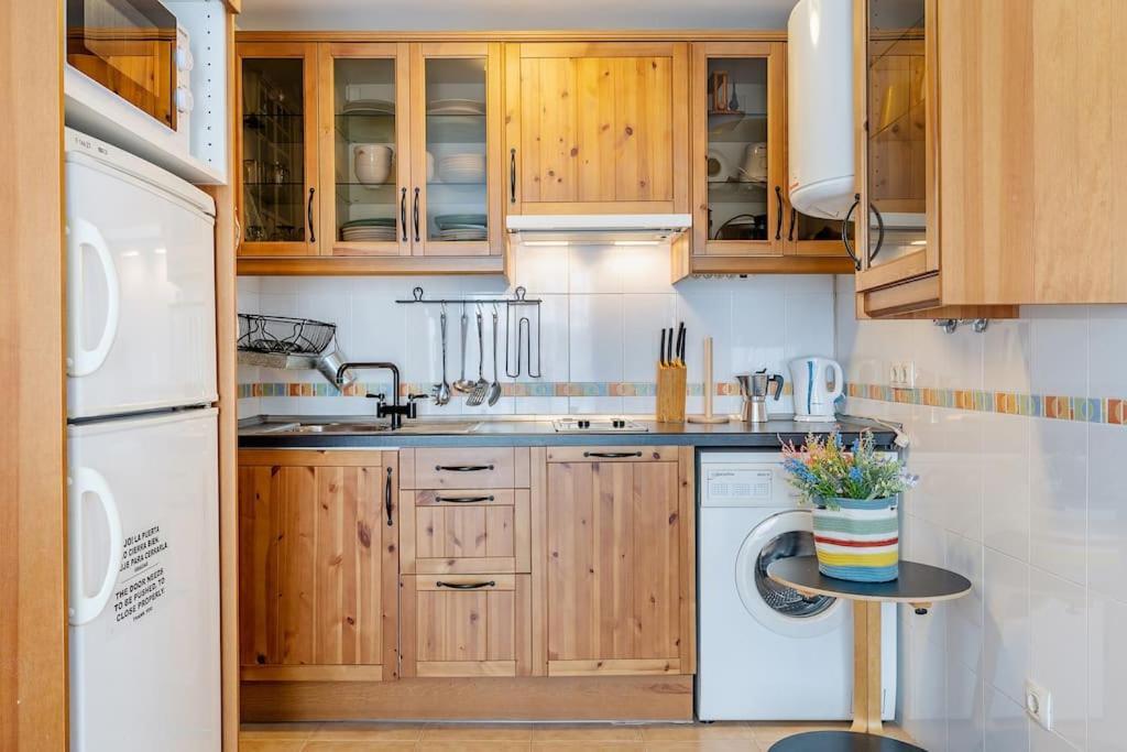 Bonito Apartamento En Monachil Pueblo Luaran gambar